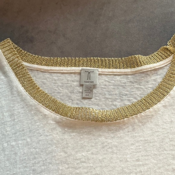 Tristan linen Top - Picture 2 of 5